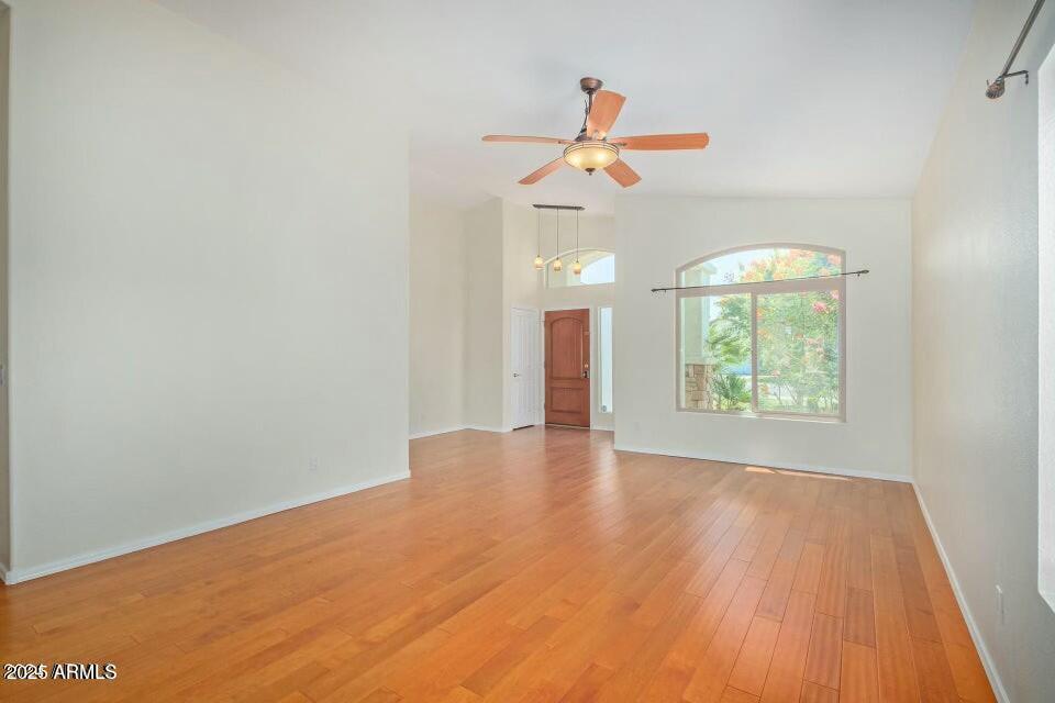 3171 N 83RD Place