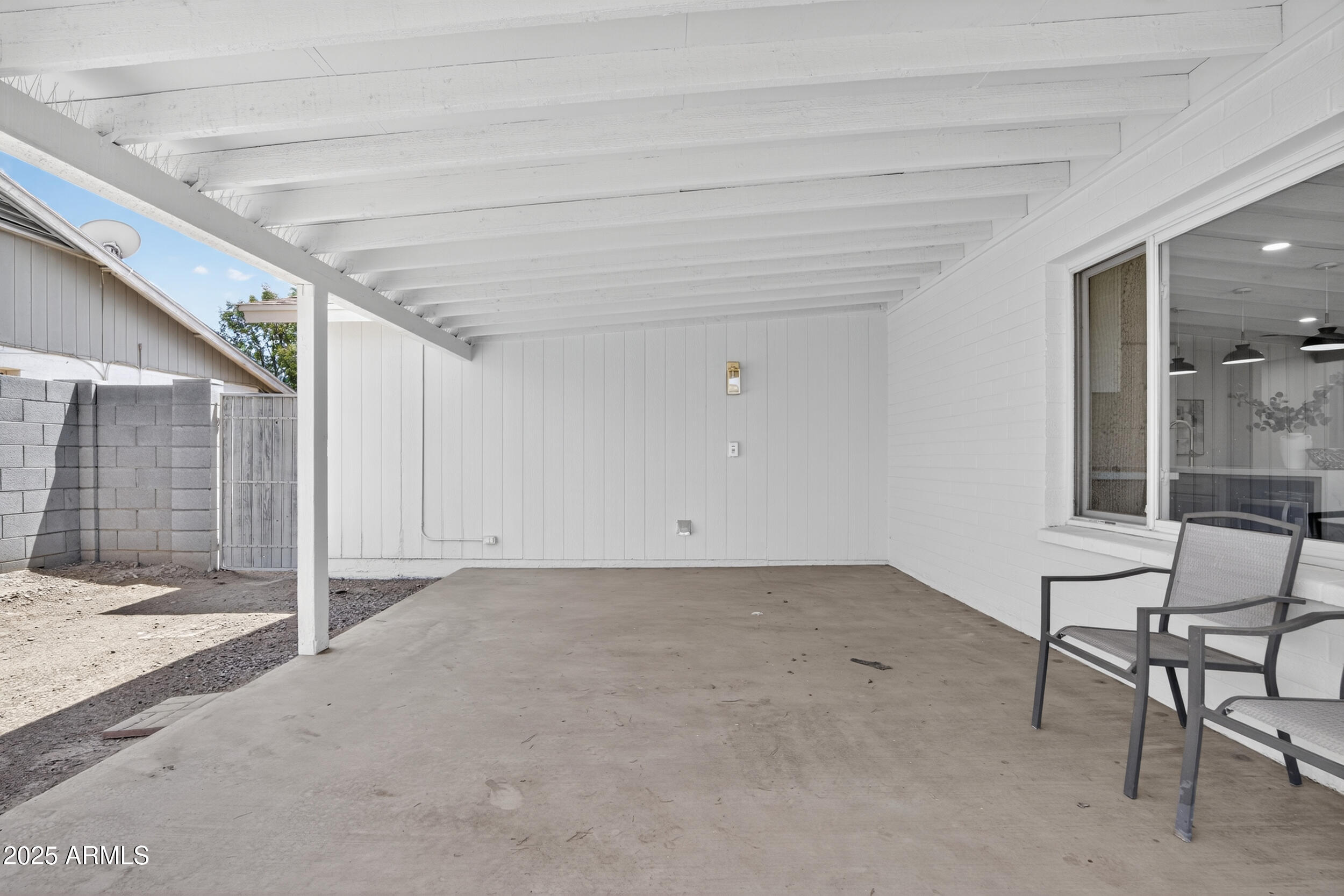 3754 E WETHERSFIELD Road