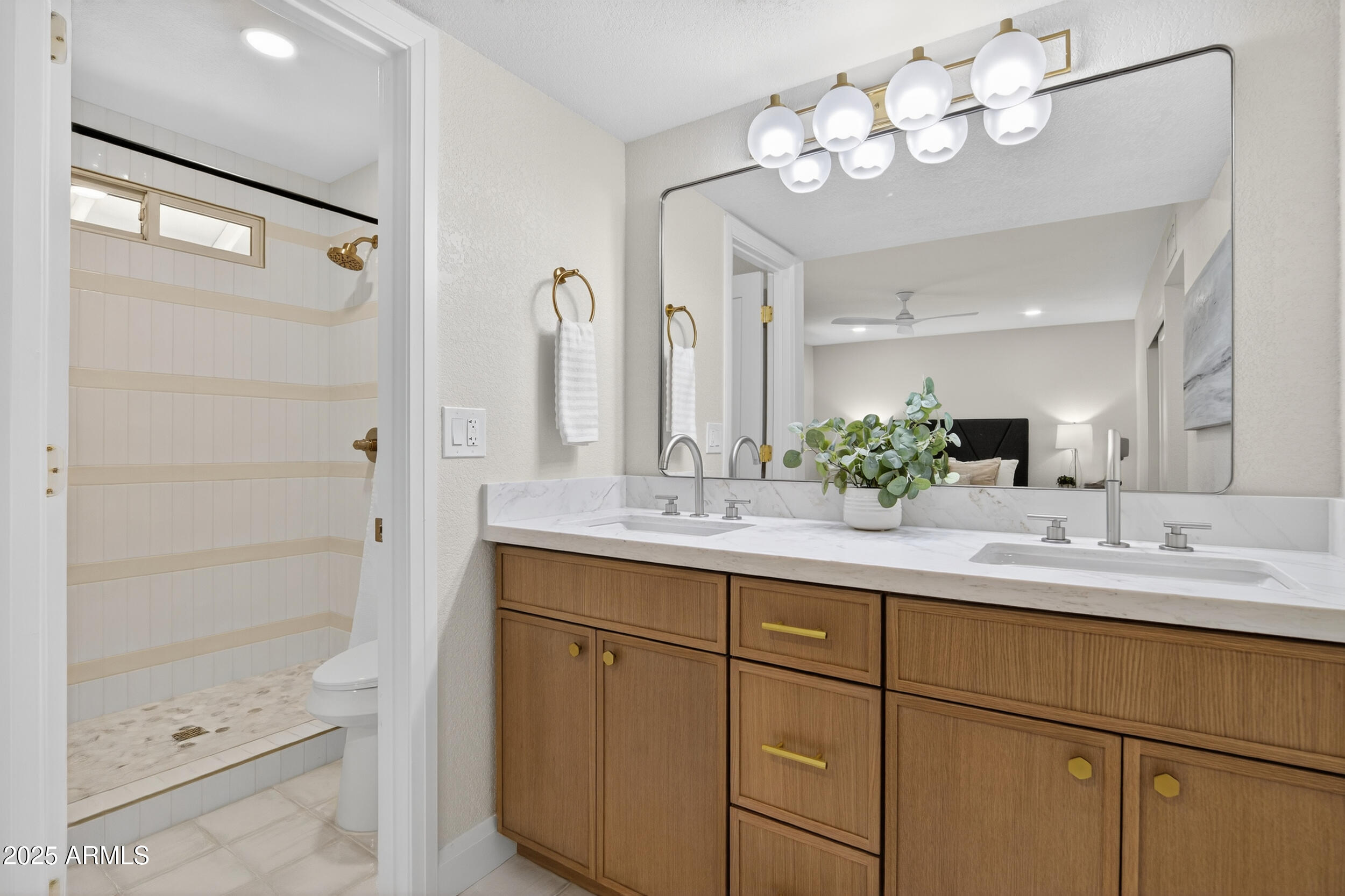 3754 E WETHERSFIELD Road