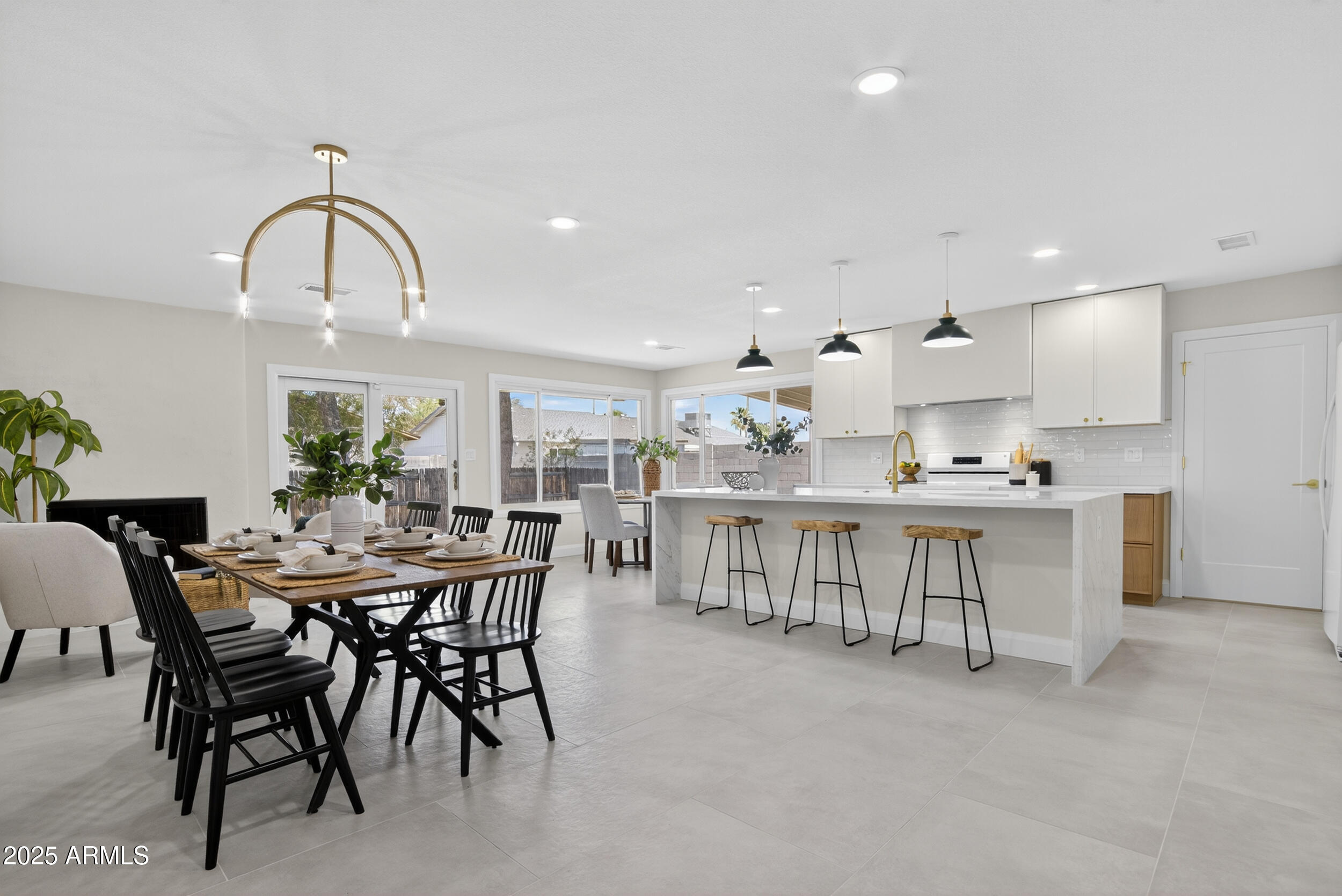 3754 E WETHERSFIELD Road