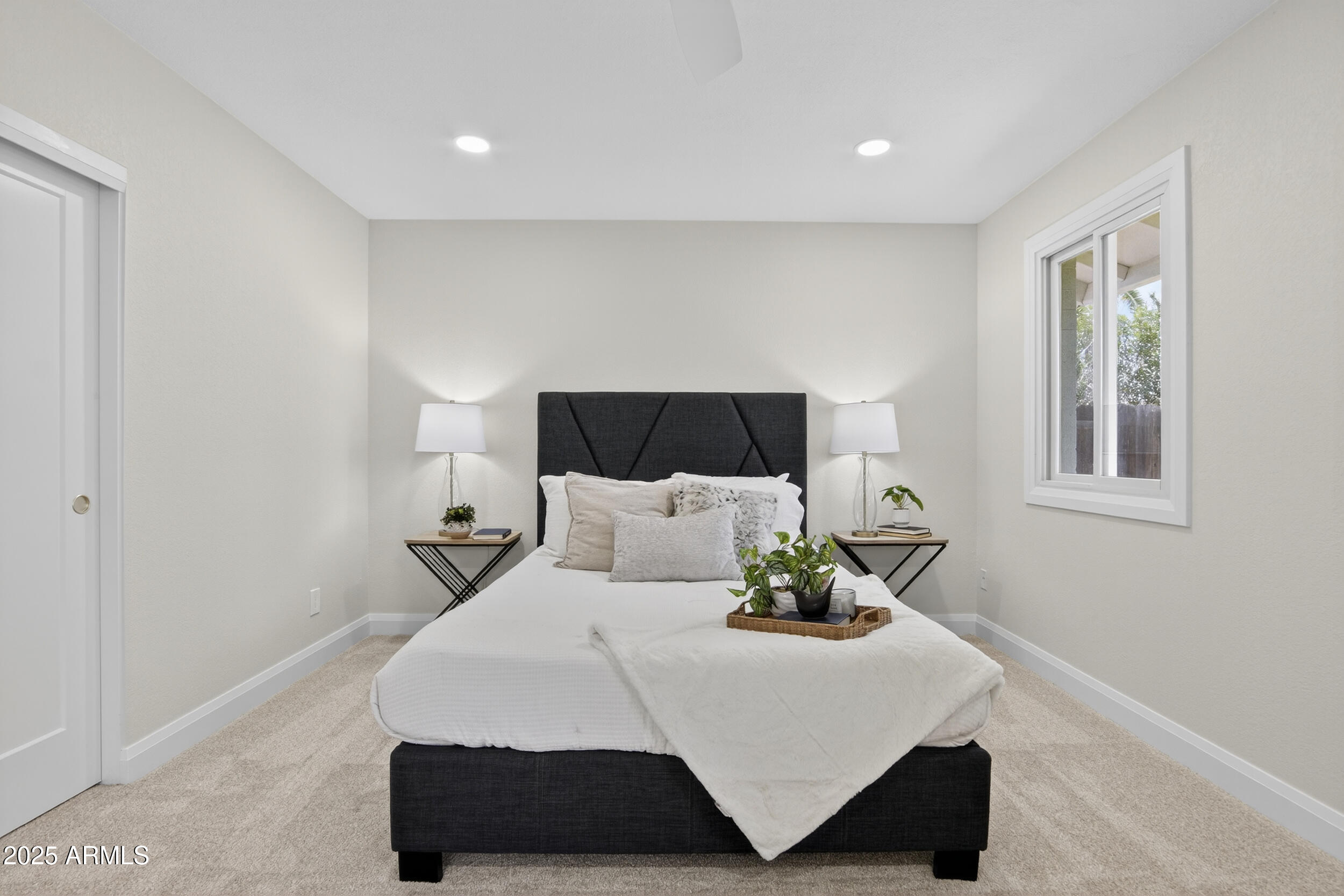 3754 E WETHERSFIELD Road