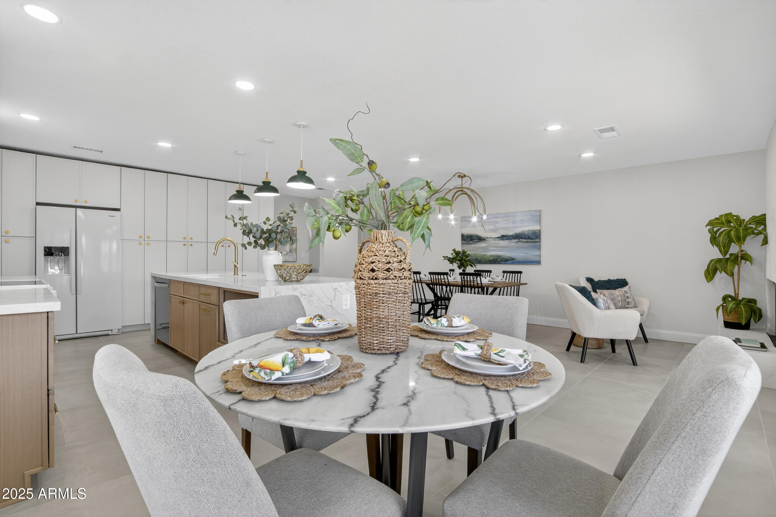 3754 E WETHERSFIELD Road