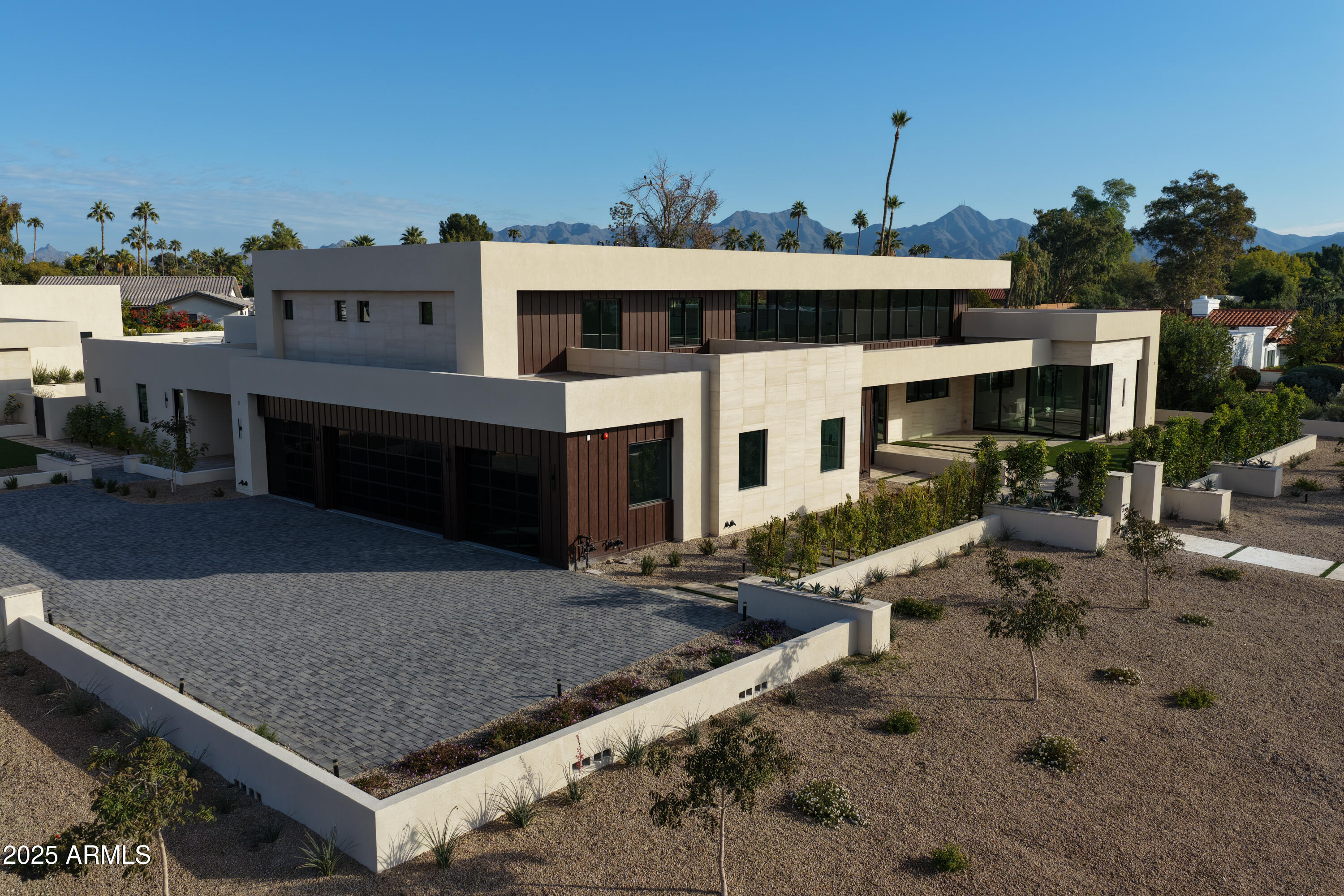 7432 E WETHERSFIELD Road