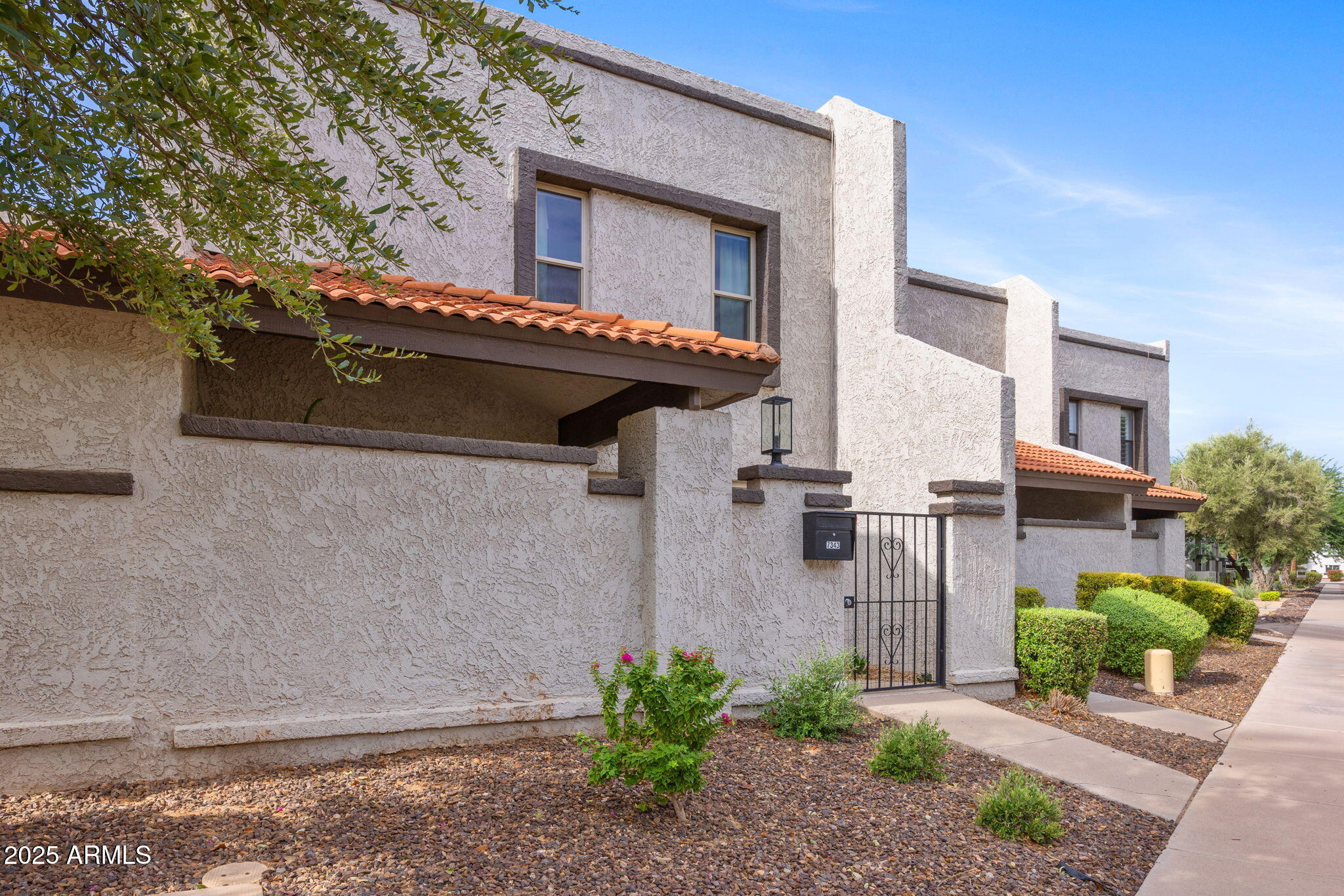 7343 E NORTHLAND Drive