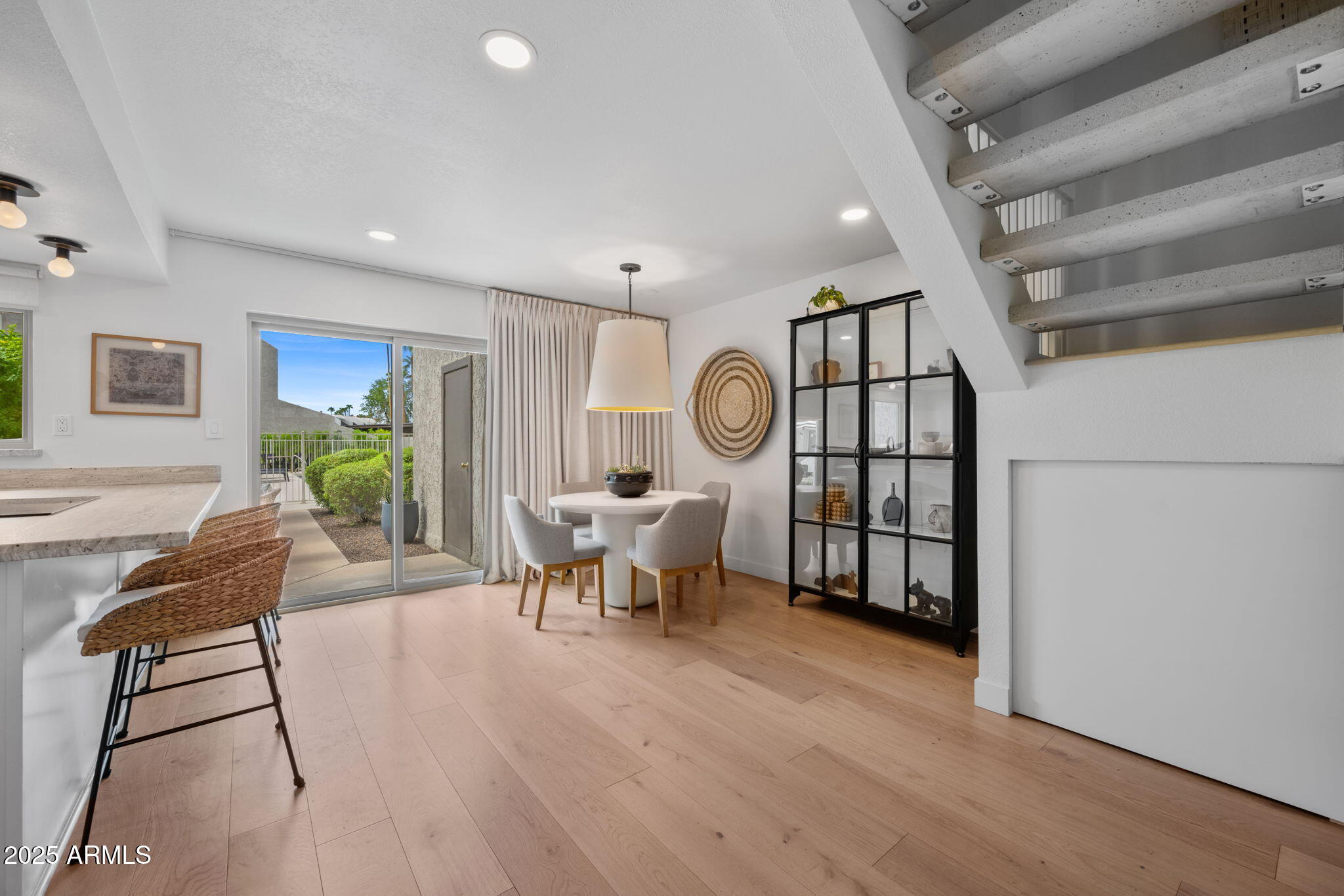 7343 E NORTHLAND Drive