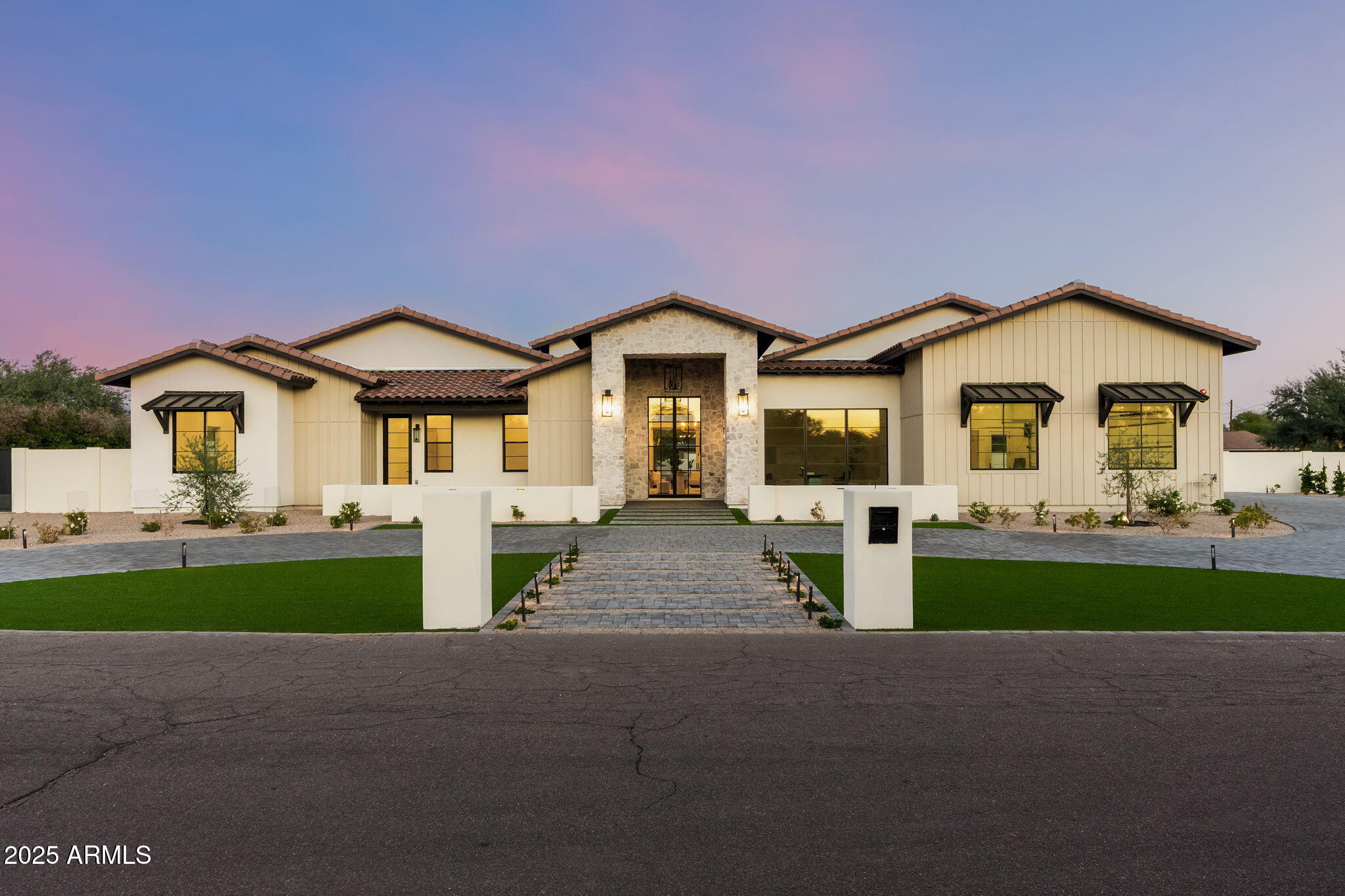 10809 N 82ND Place, Scottsdale