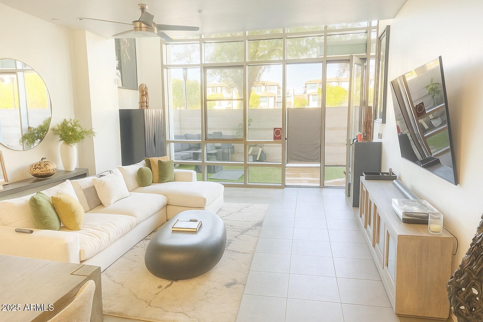 15215 N KIERLAND Boulevard, 103