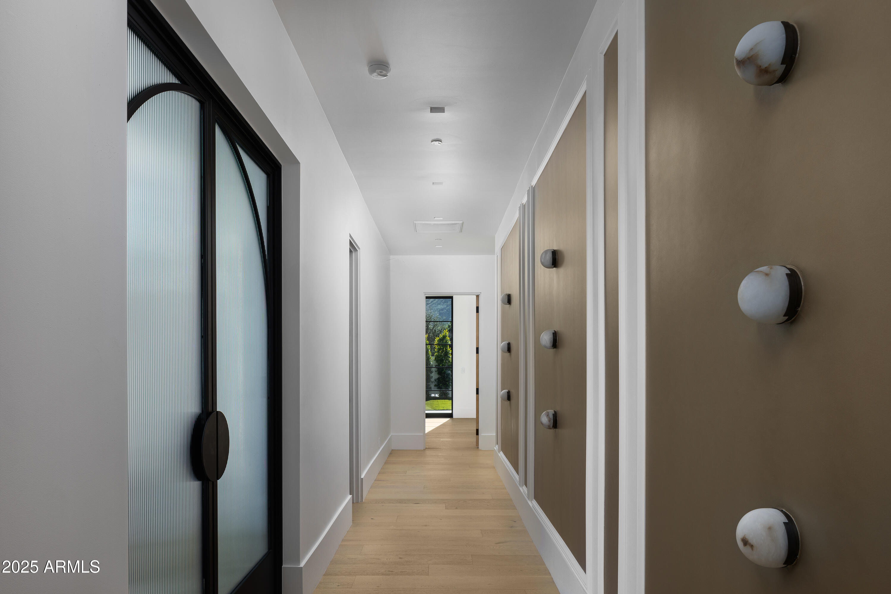 5636 E CABALLO Drive