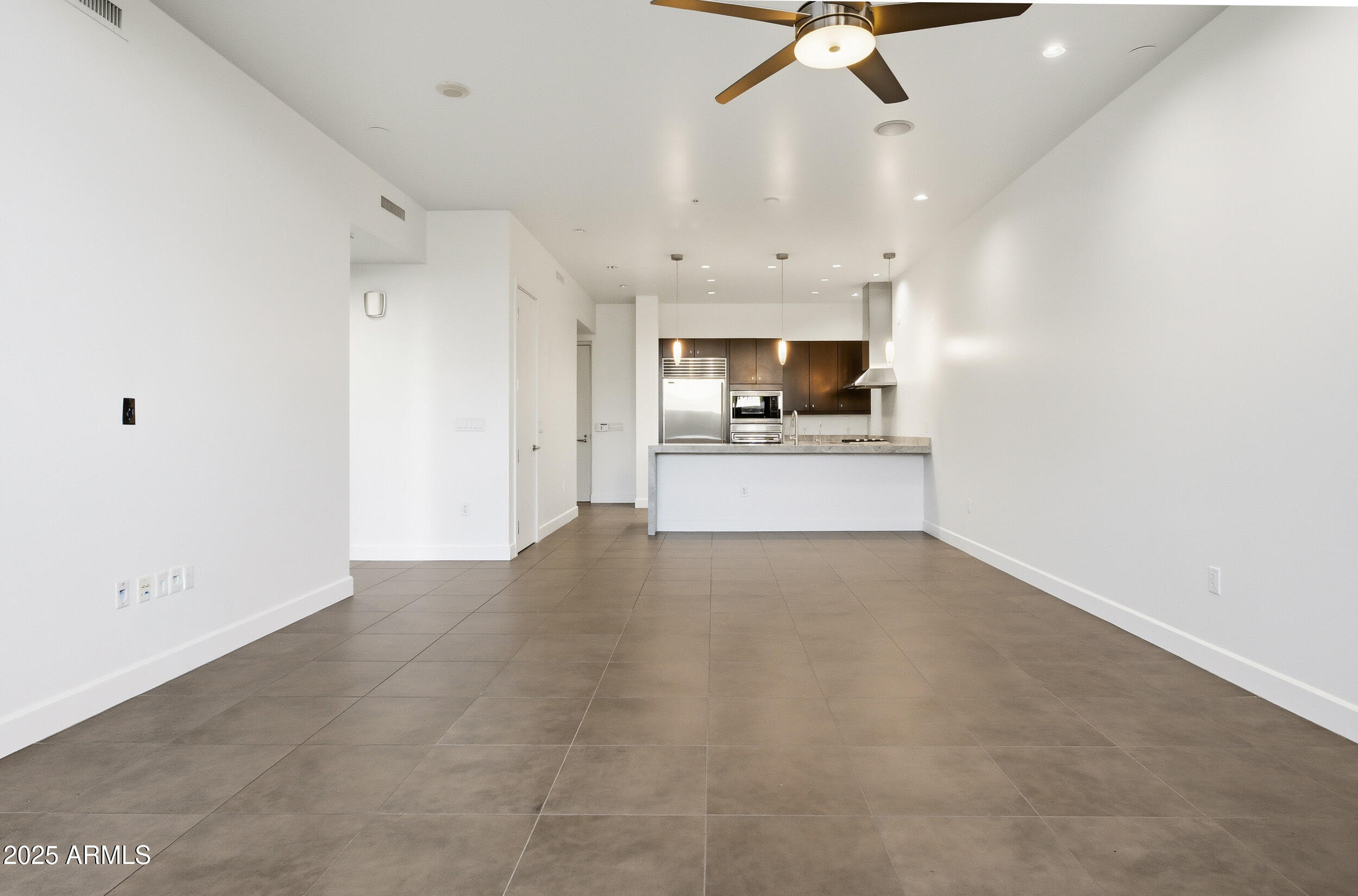 15215 N KIERLAND Boulevard 103