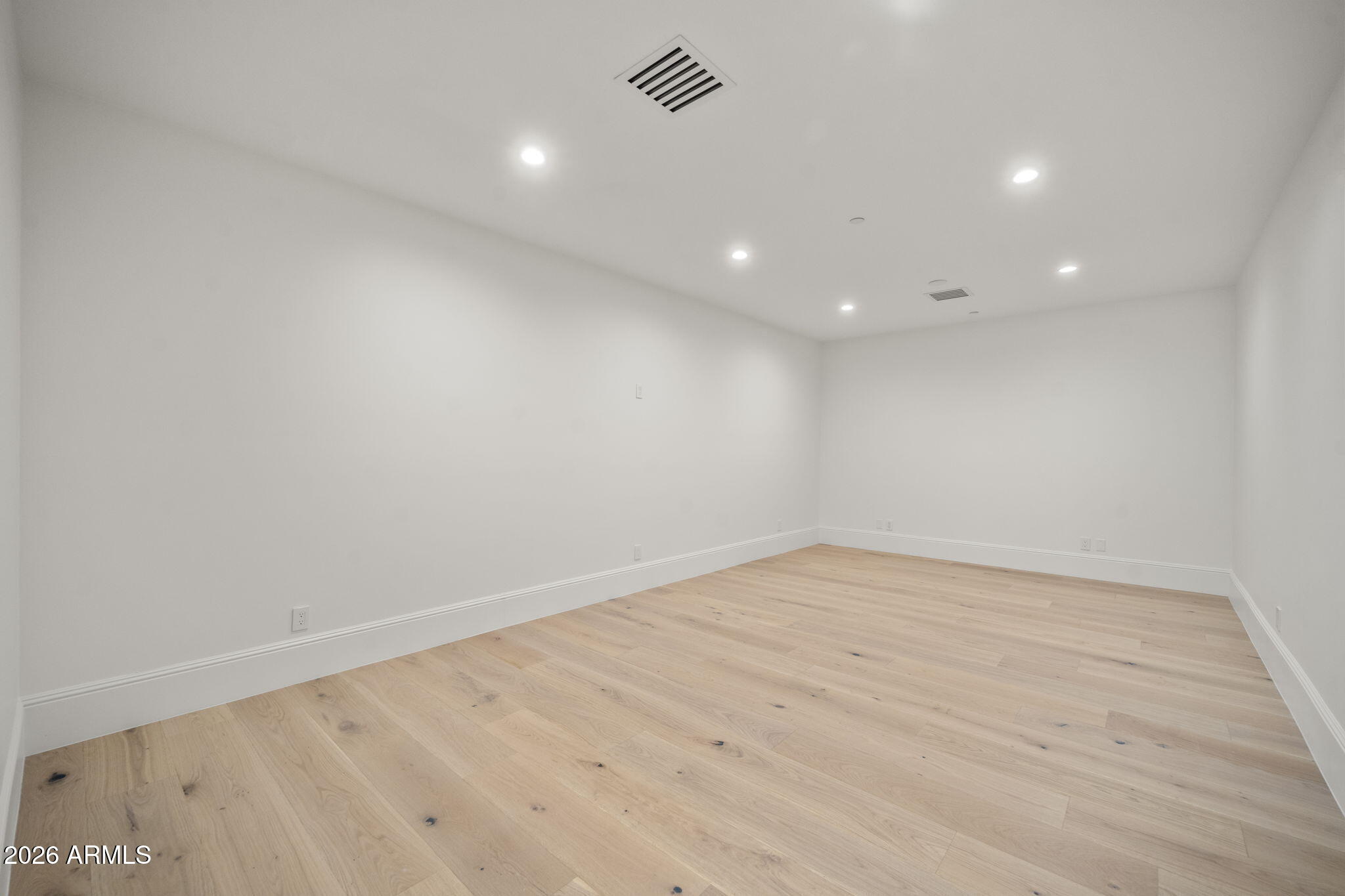 6312 E CALLE DEL PAISANO