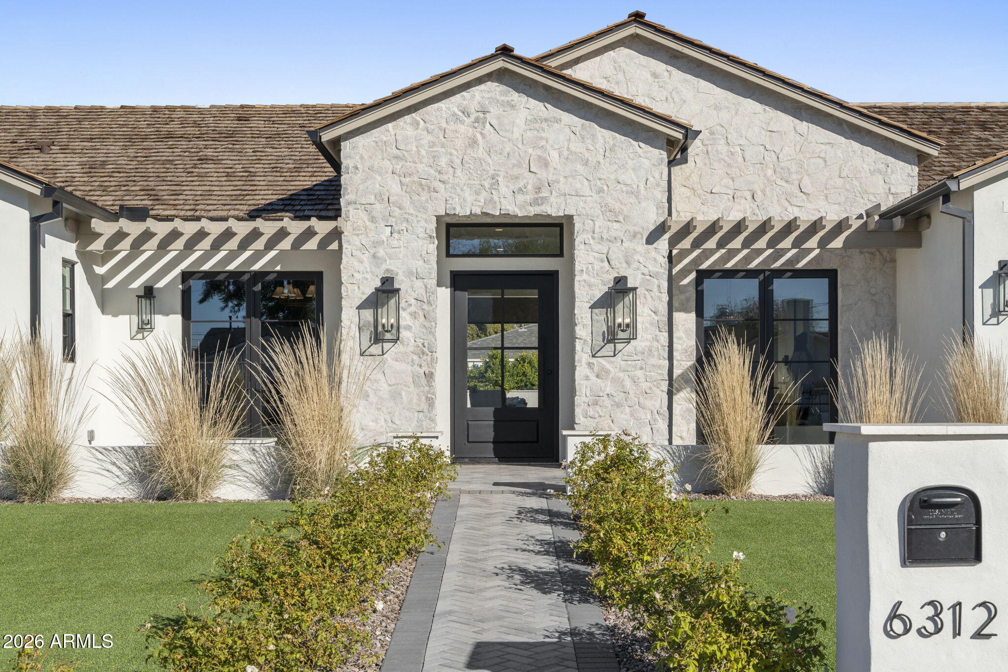 6312 E CALLE DEL PAISANO