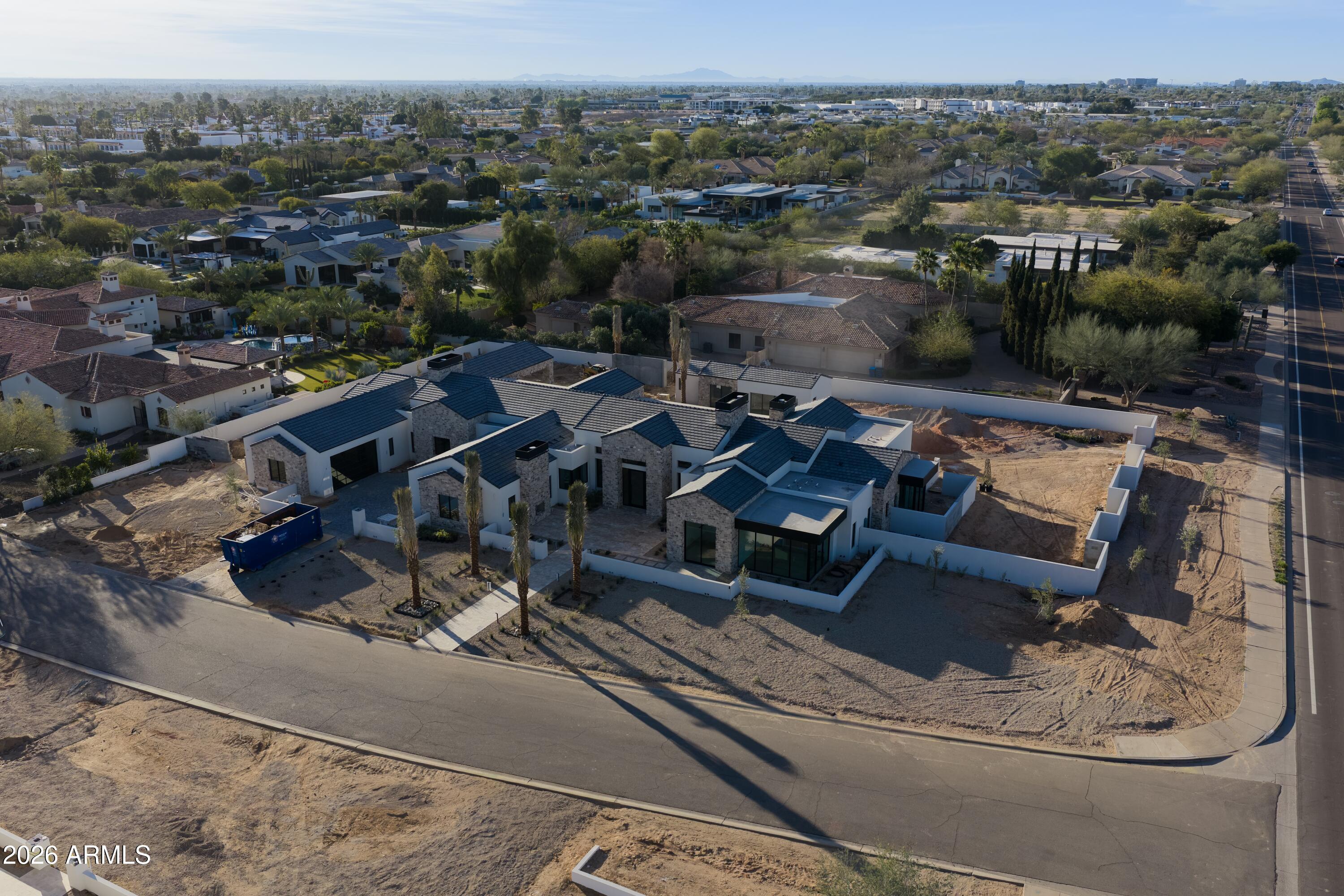 7301 N MOCKINGBIRD Lane