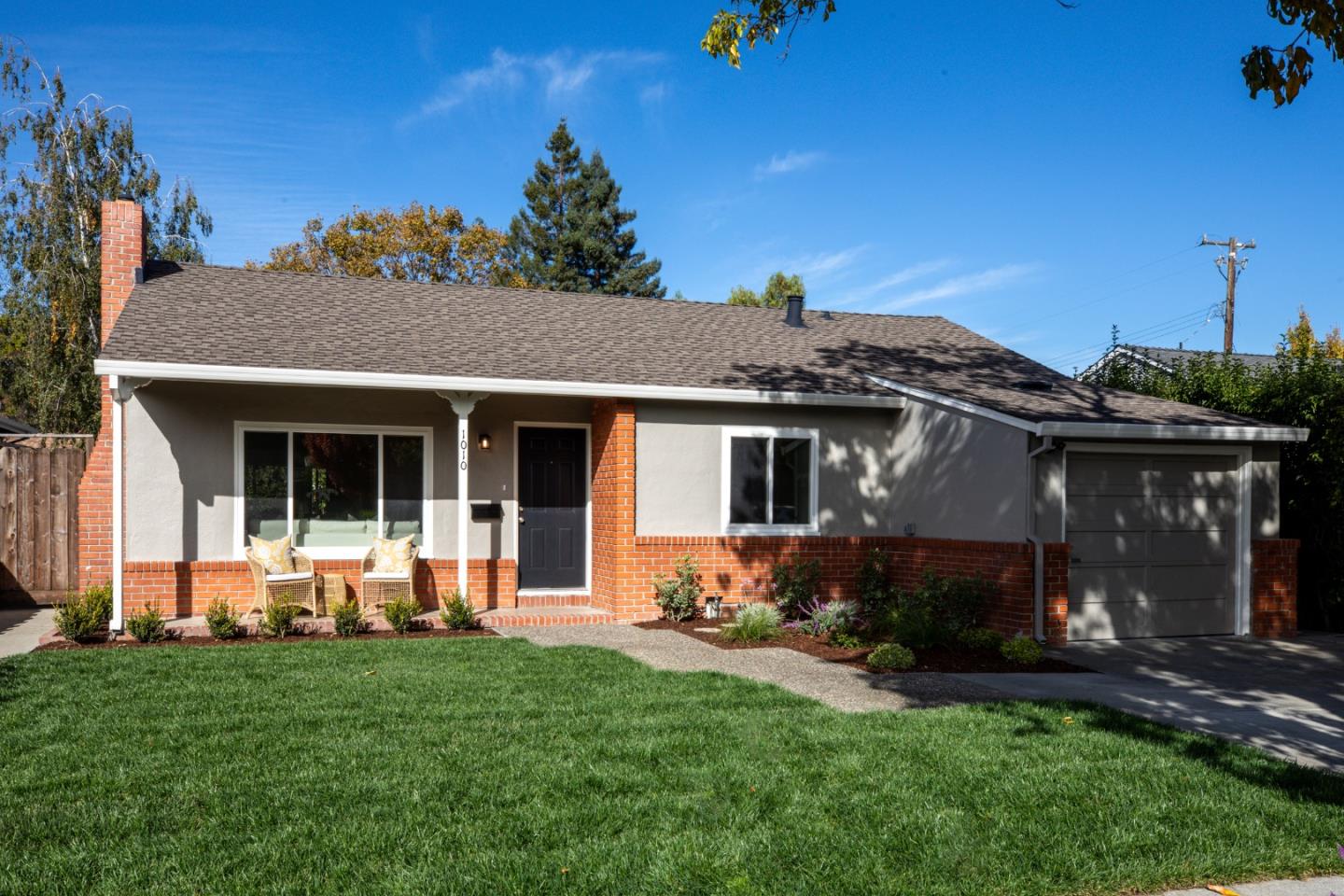 1010 Roosevelt Avenue