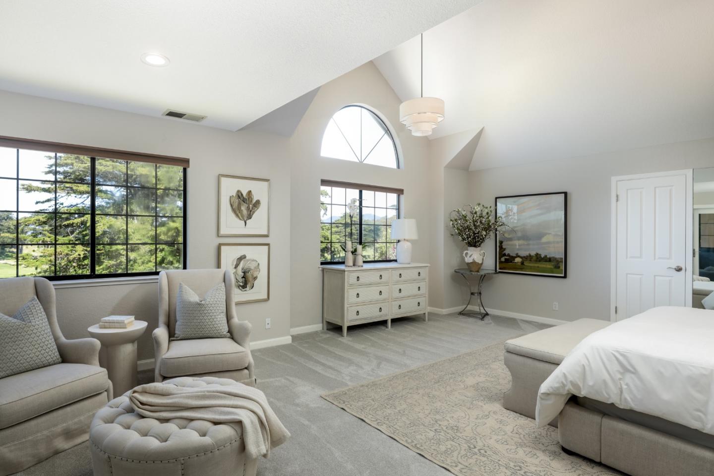 290 Fairway DR