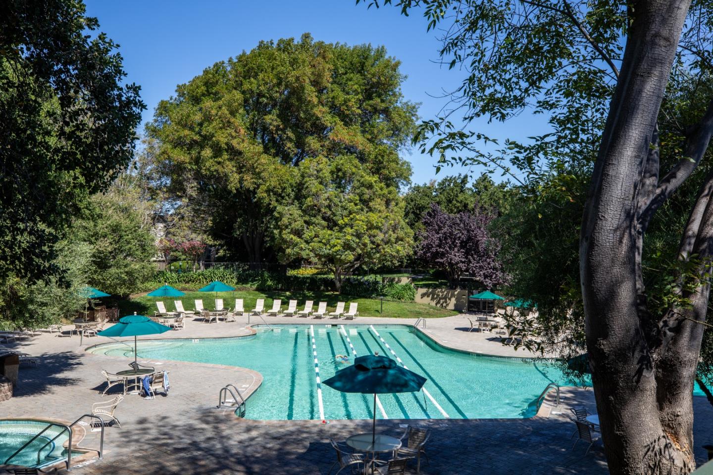 815 N Humboldt ST 503