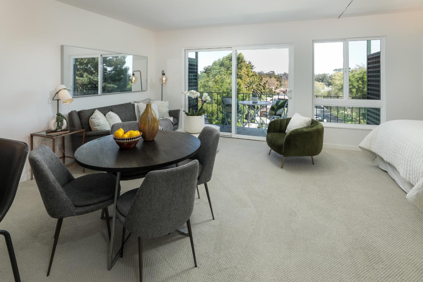 815 N Humboldt ST 503