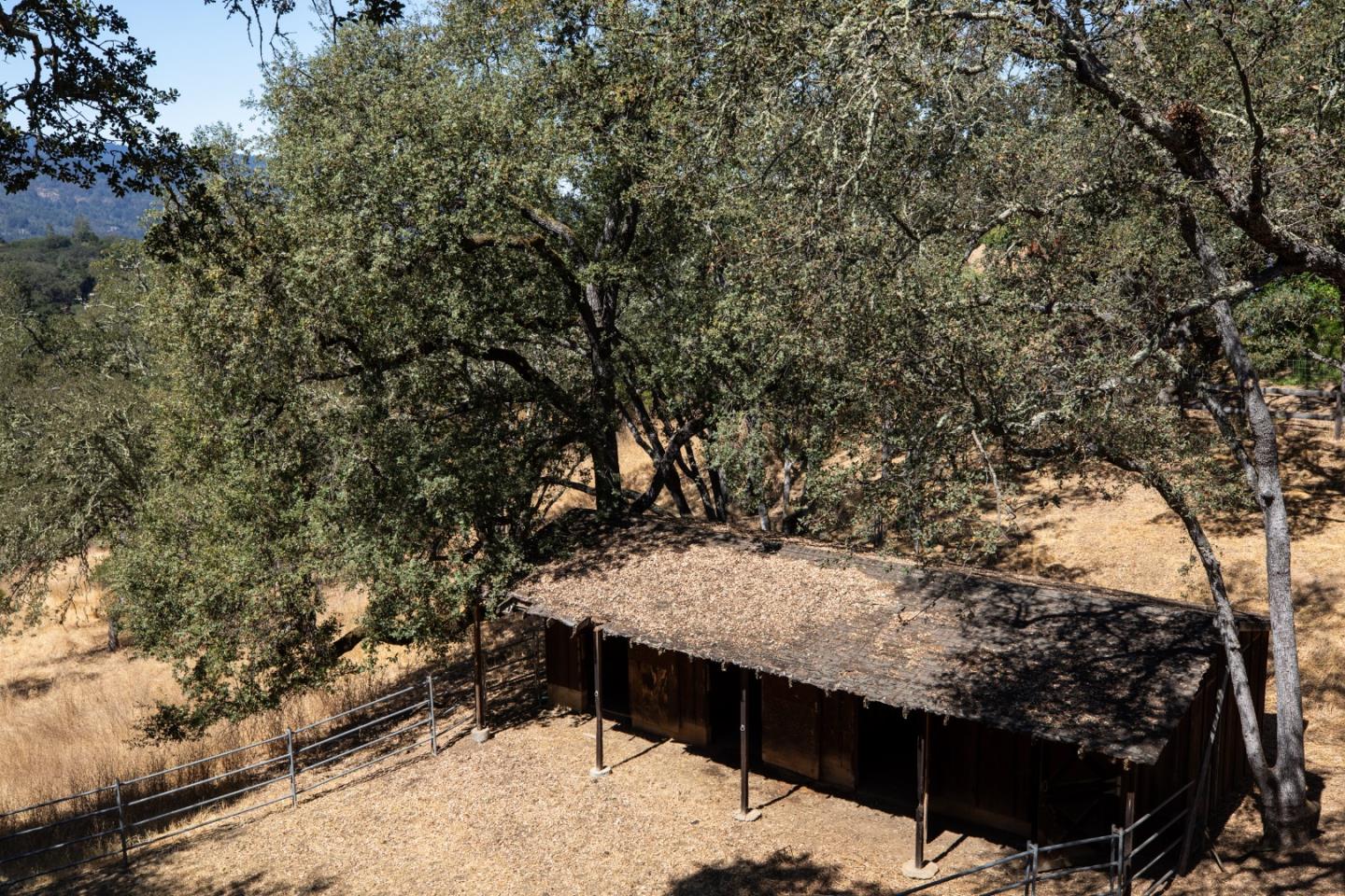 391 Golden Hills DR