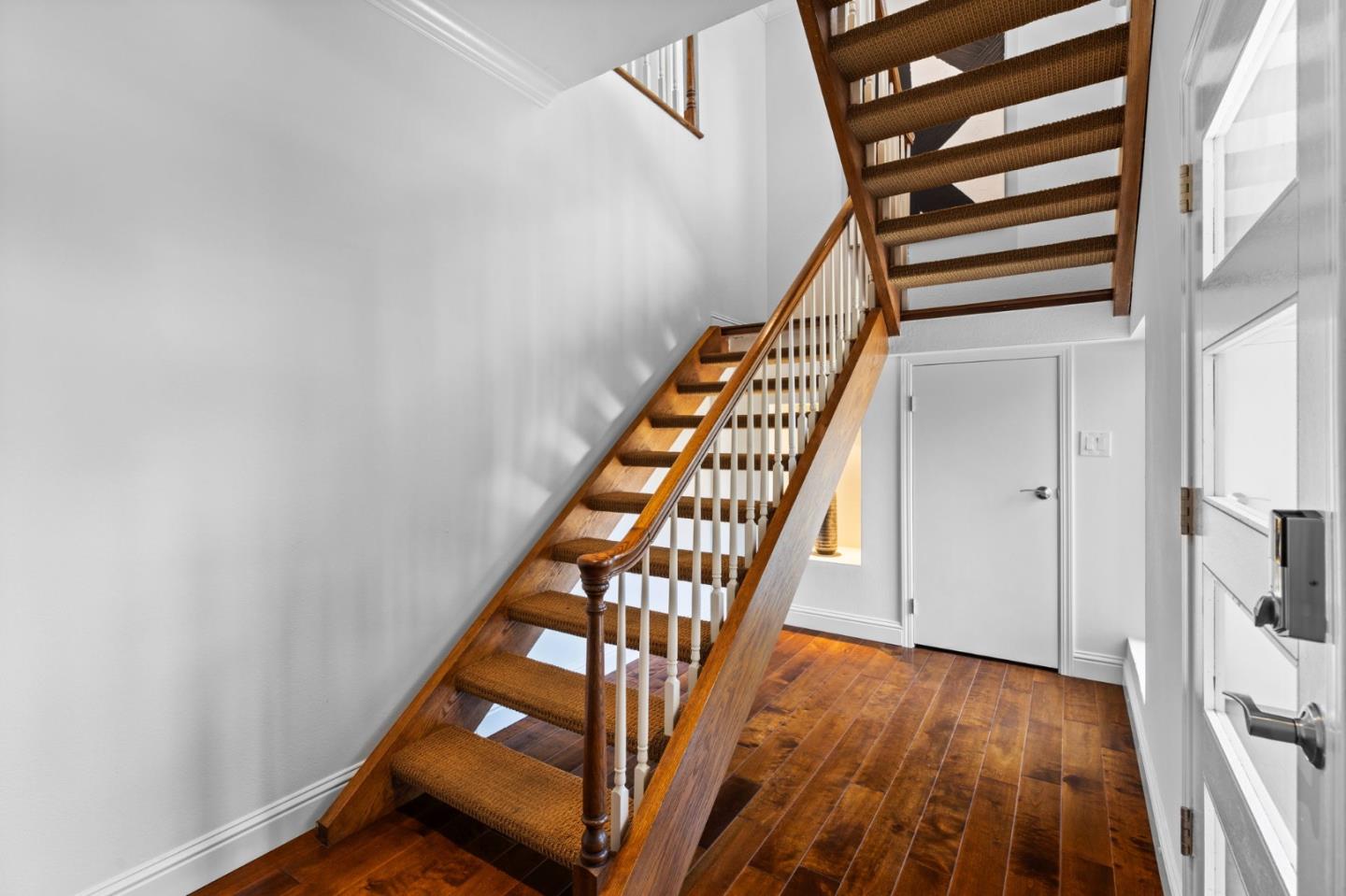 218 Exeter AVE