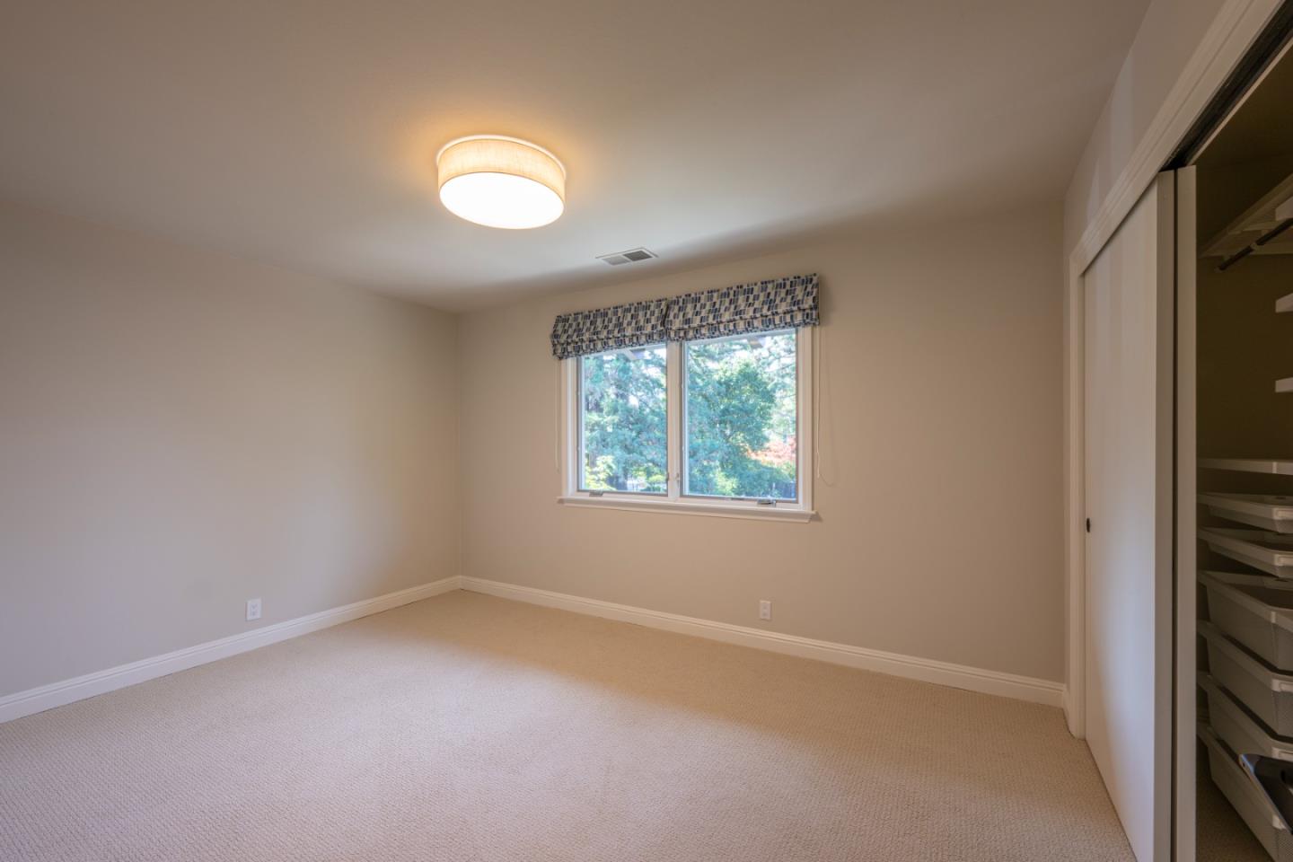 1940 Camino A Los Cerros