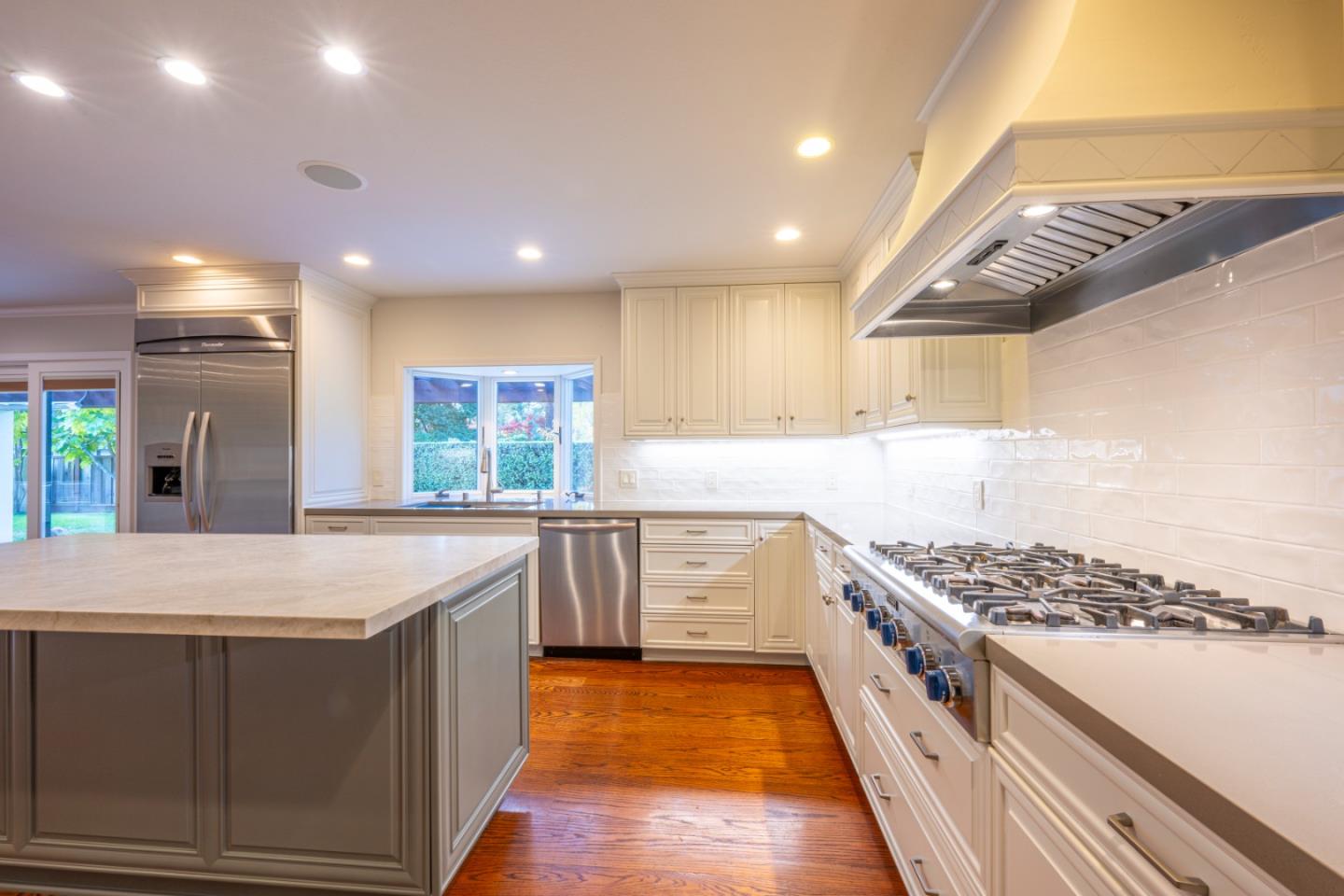 1940 Camino A Los Cerros