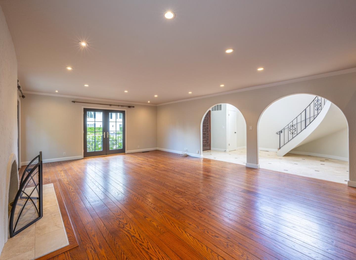 1940 Camino A Los Cerros