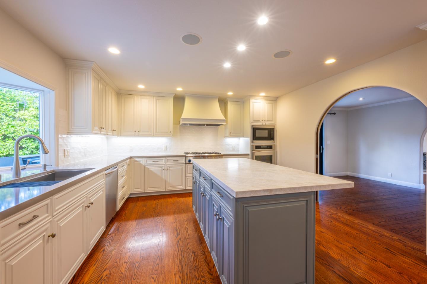 1940 Camino A Los Cerros