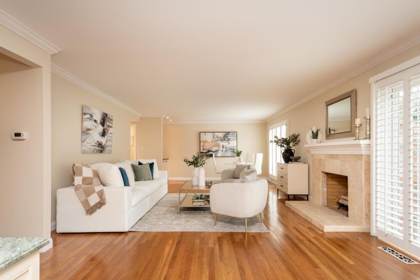 55 Bennington DR