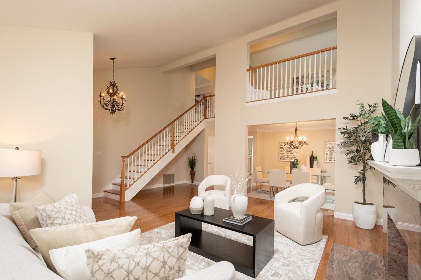 55 Bennington DR
