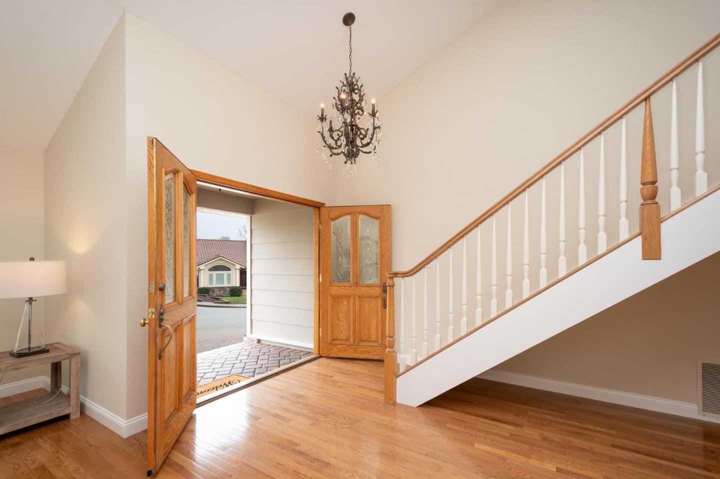55 Bennington DR