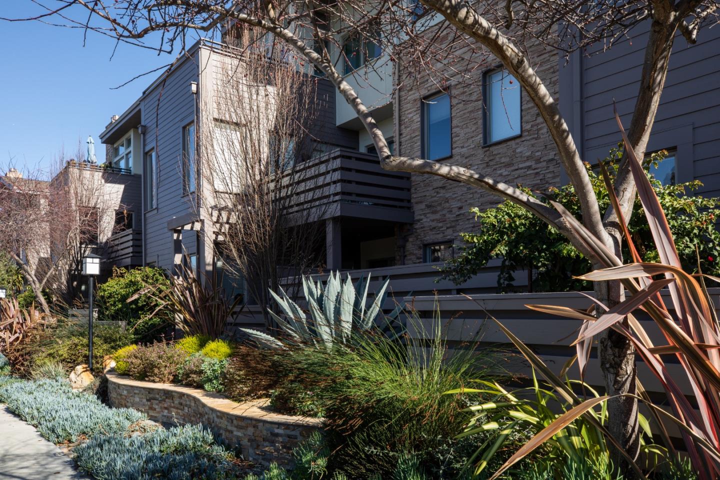 5100 El Camino Real 107