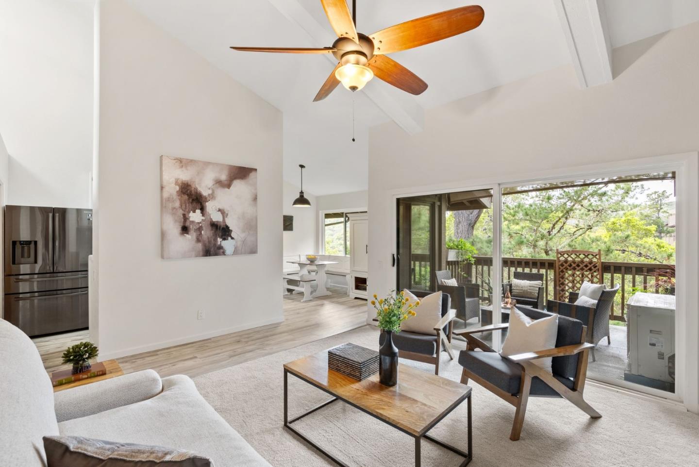 3352 La Mesa DR 17