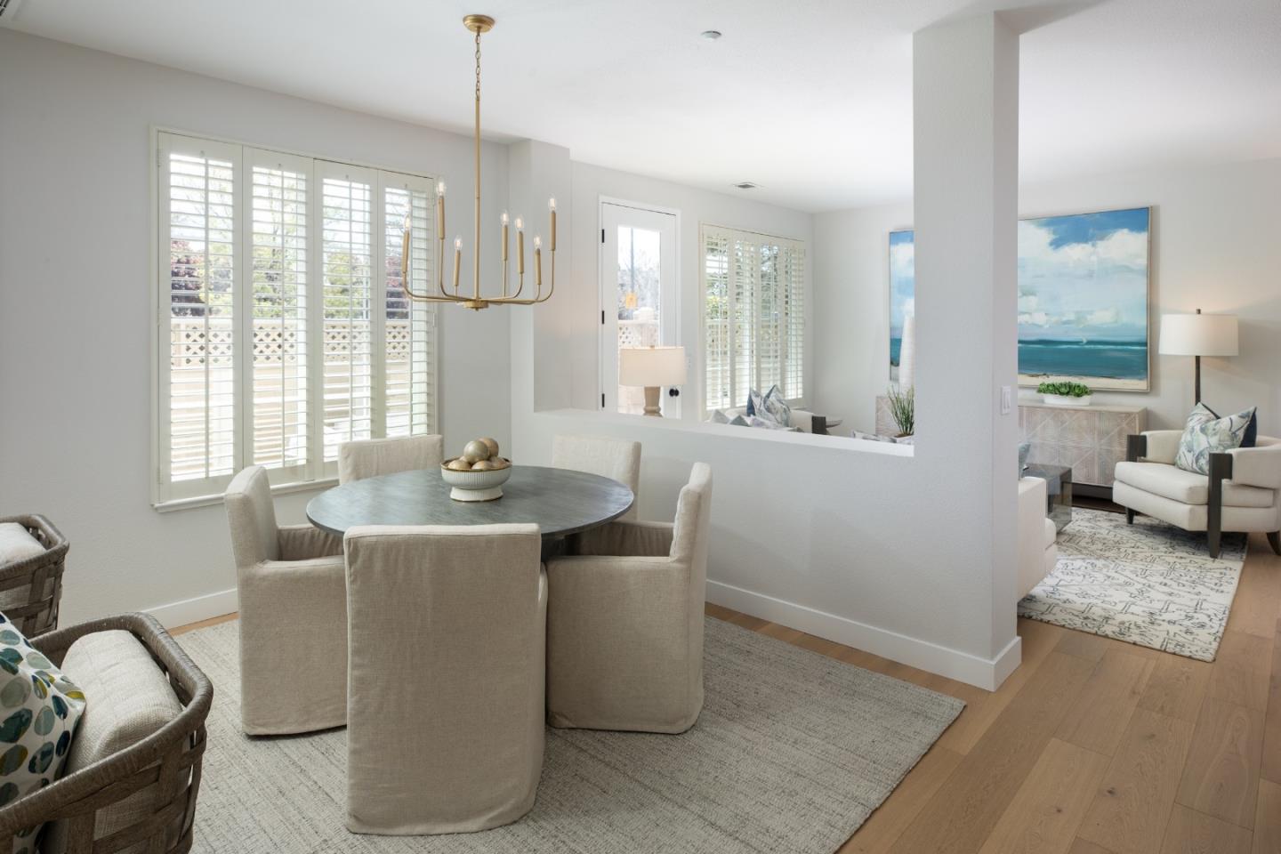 156 Positano CIR
