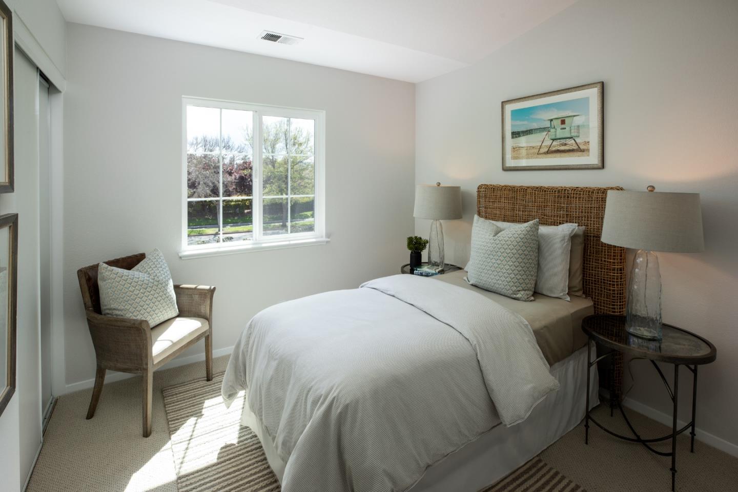 156 Positano CIR