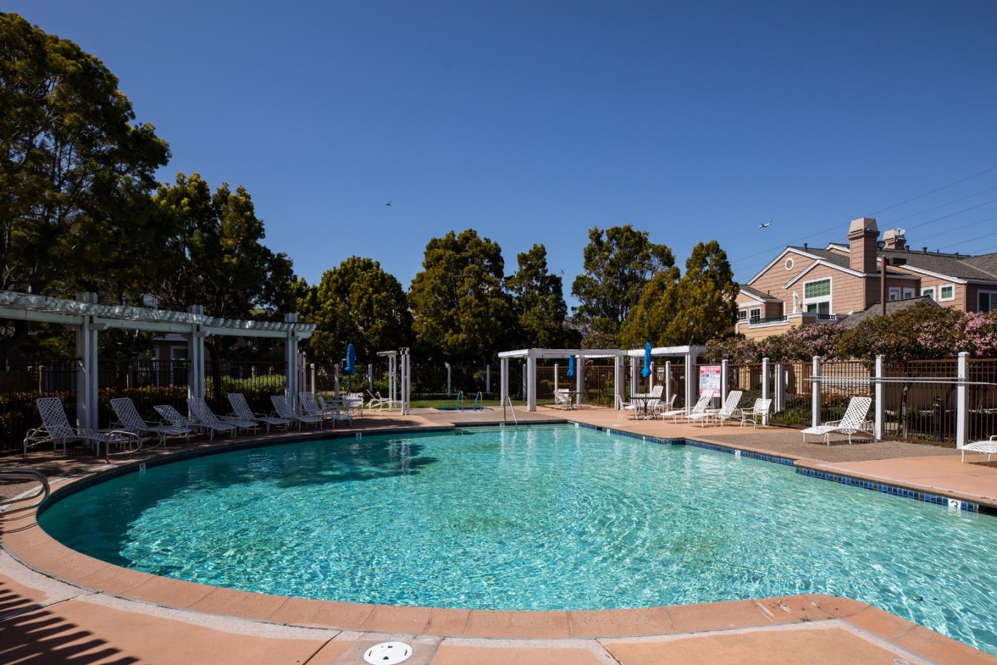156 Positano CIR
