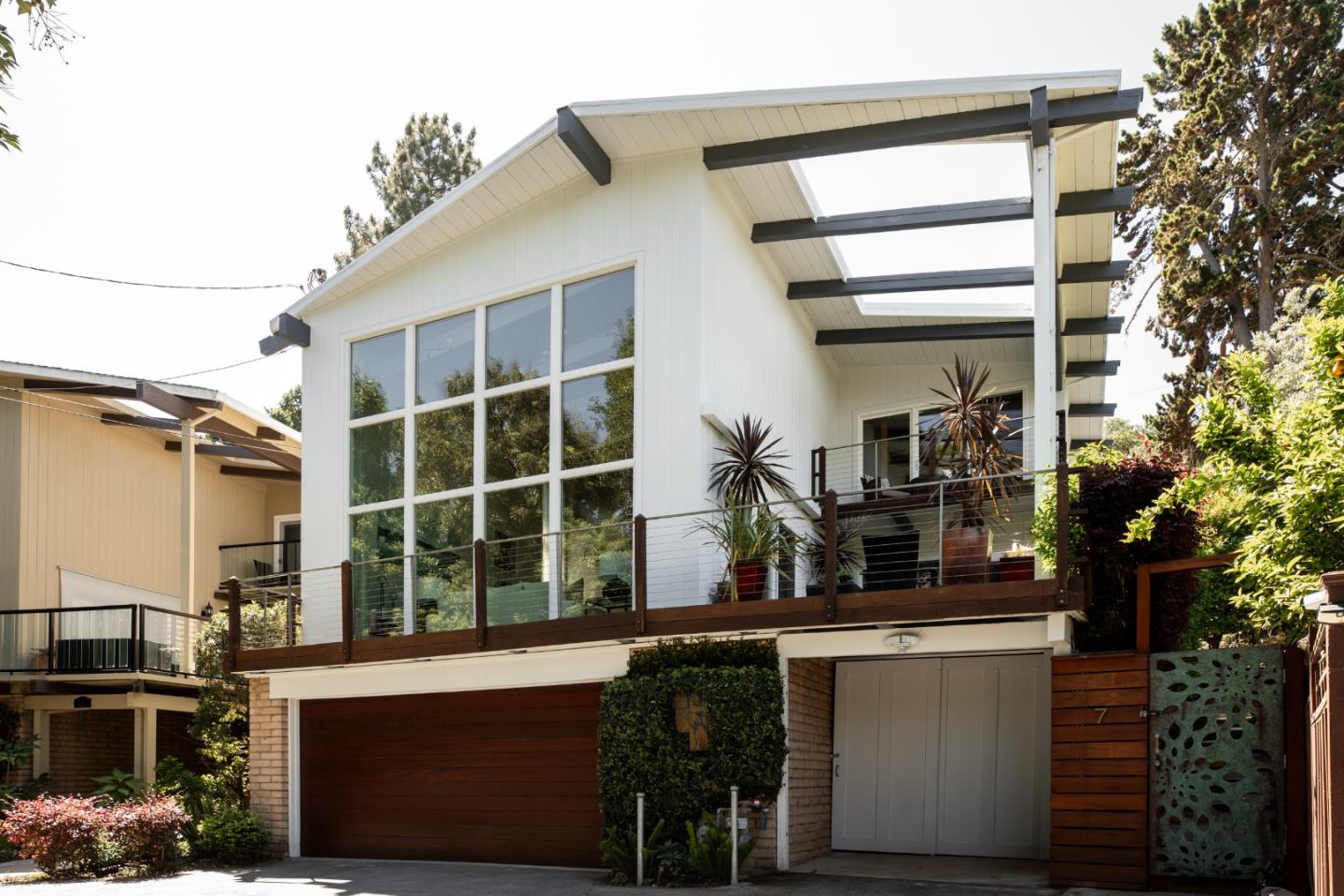 7 Phillip LN