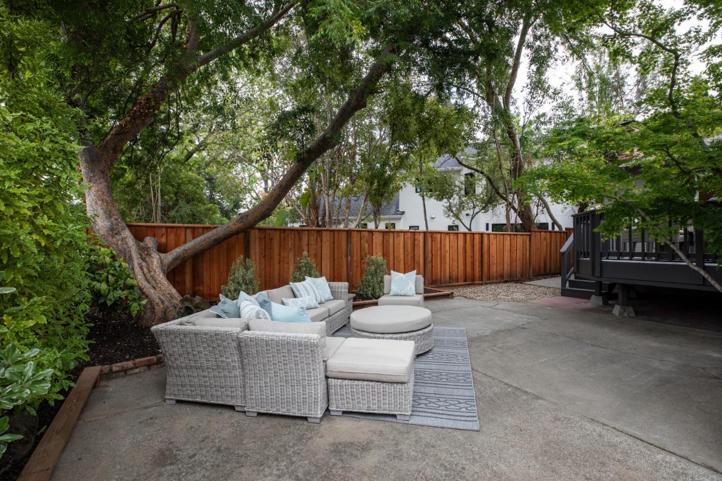 708 Neal Avenue