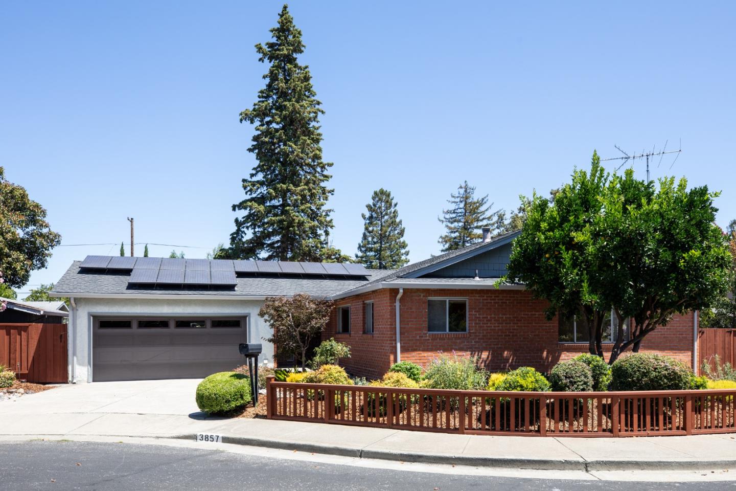 3857 Timlott Court