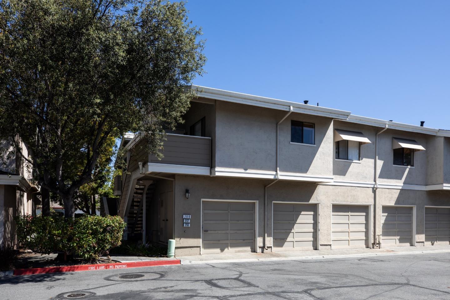 212 Albacore Lane D202
