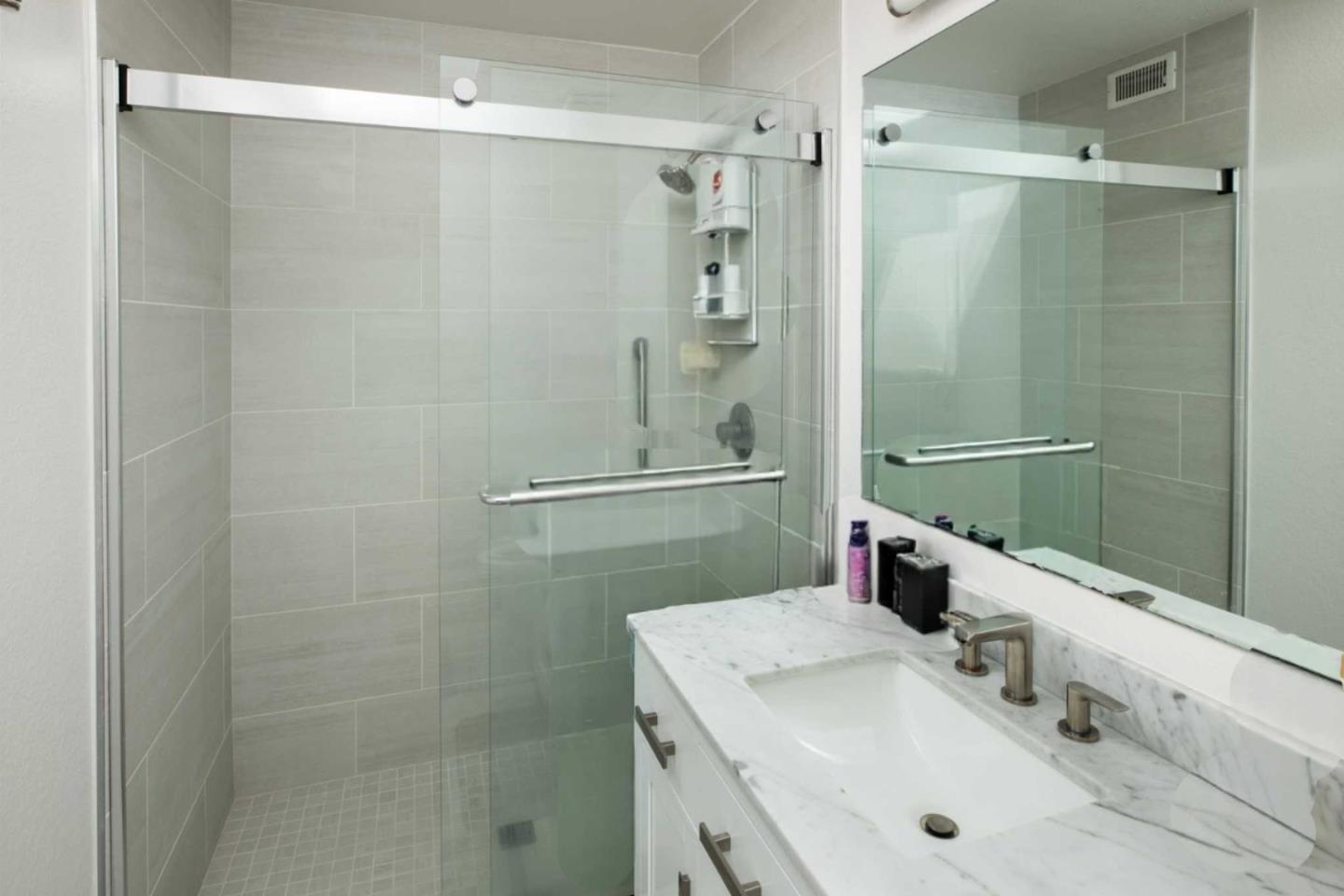 212 Albacore Lane D202