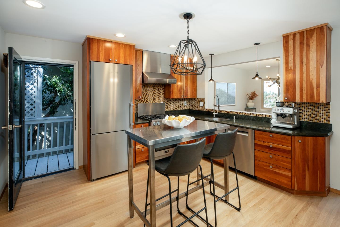 53 Madera Avenue