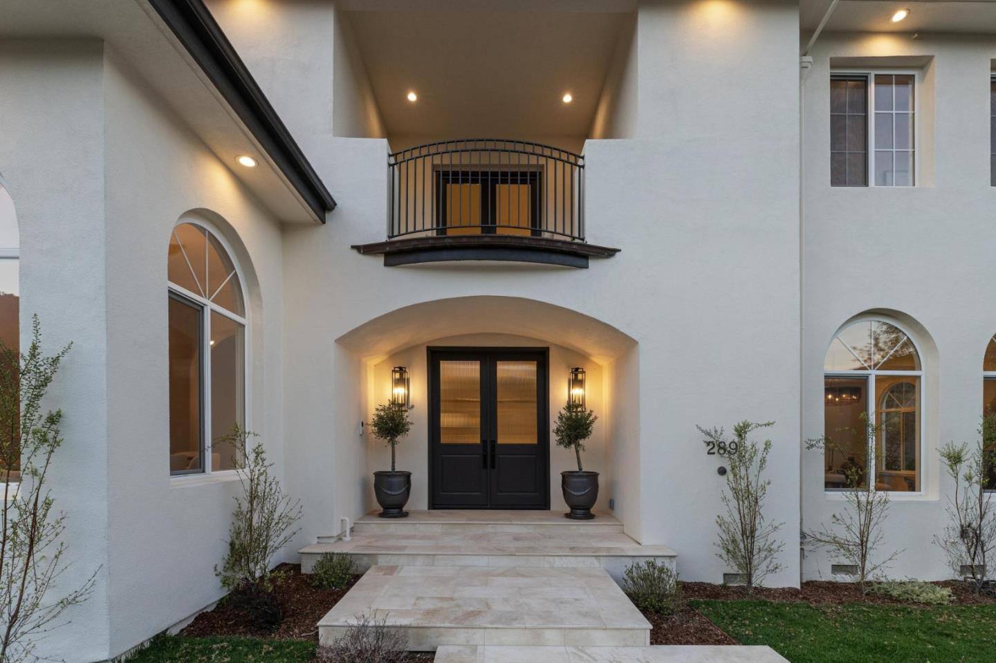289 Kings Court