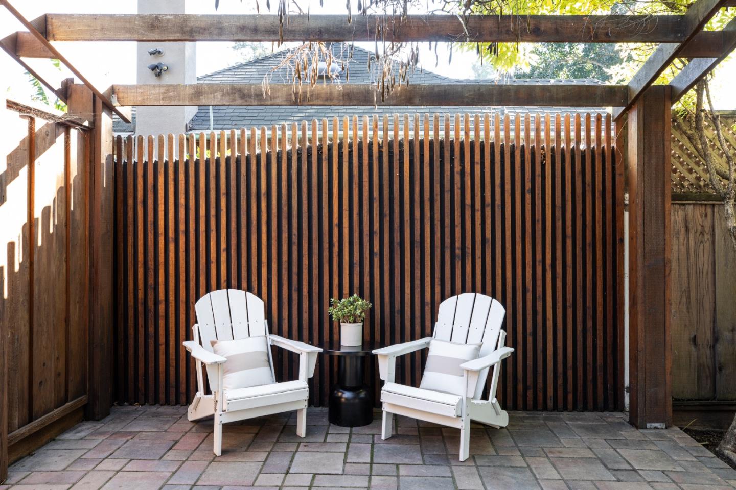 128 Middlefield Road