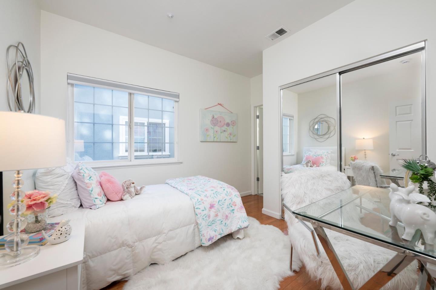 358 North El Camino Real 13