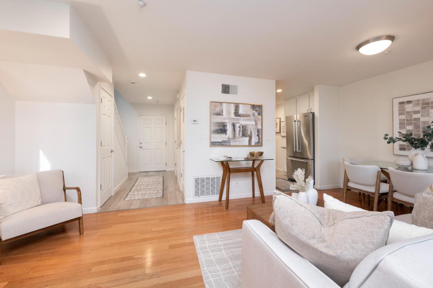 358 North El Camino Real 13