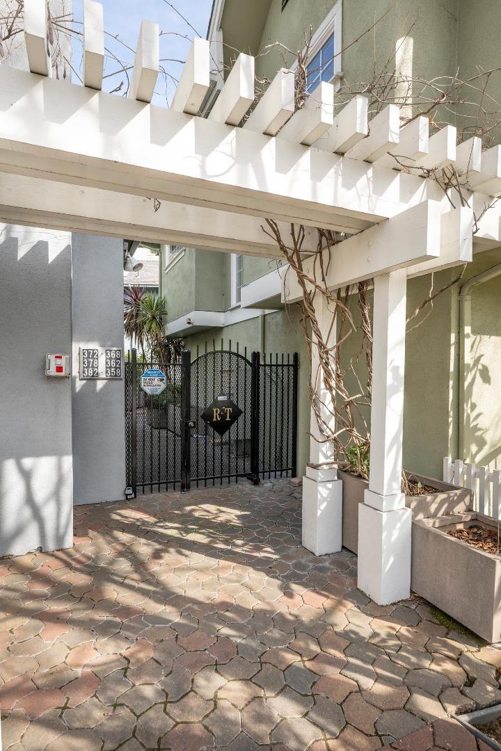 358 North El Camino Real 13