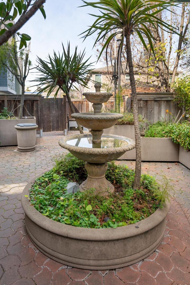 358 North El Camino Real 13