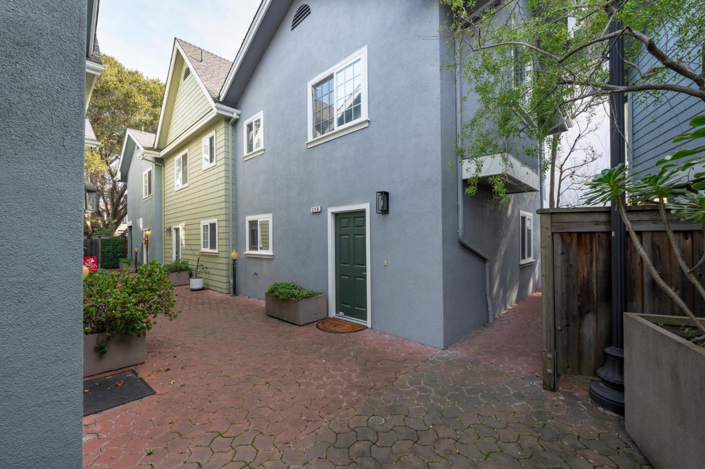358 North El Camino Real 13
