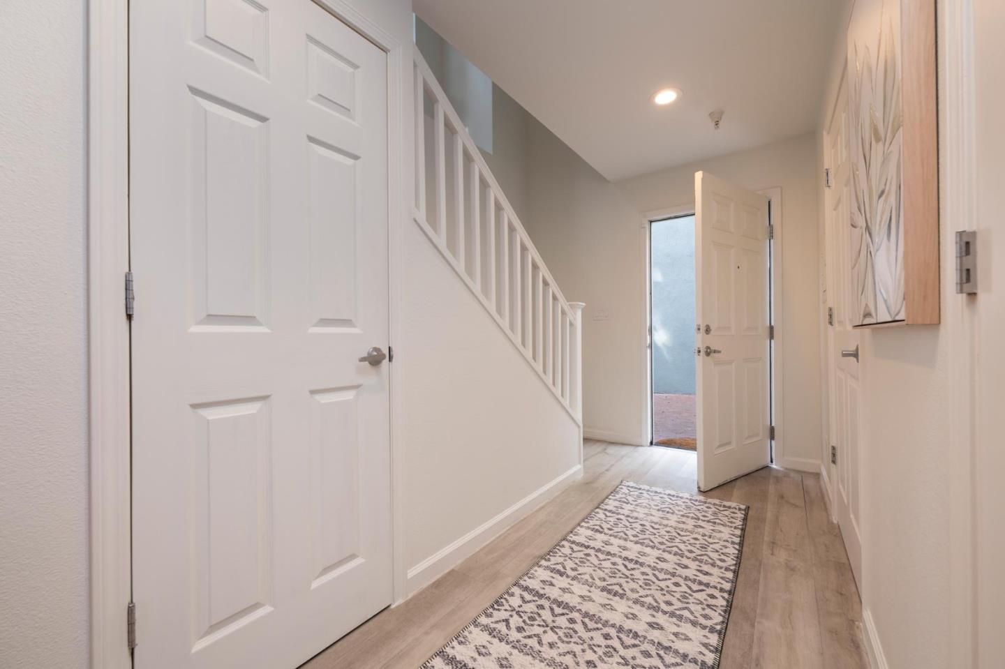 358 North El Camino Real 13