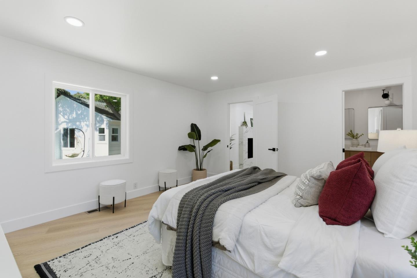 580 Green Manor Court