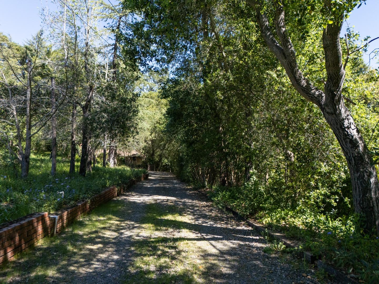 391 Mountain Home Road